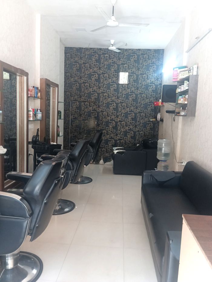 Inside The Hairport Salon: styling chairs and mirrors